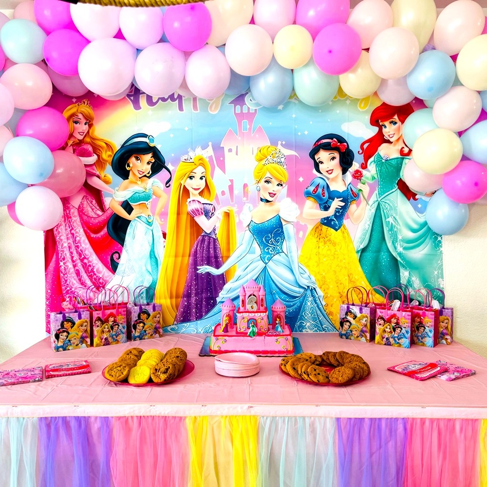 DISNEY PRINCES BIRTHDAY PARTY DECORATIONS